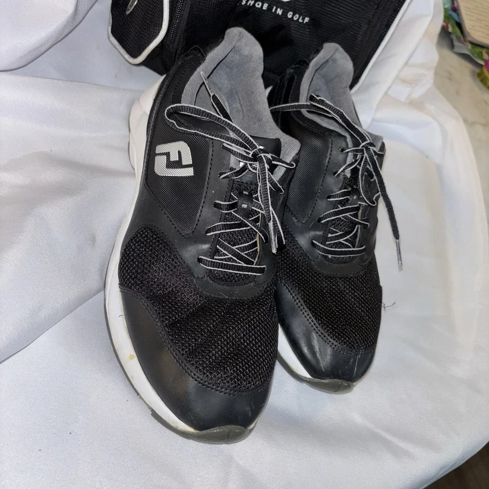 FootJoy FlexZone Mens Black White Spikeless Golf Shoes 56816 Size‎ 9.5 With Bag